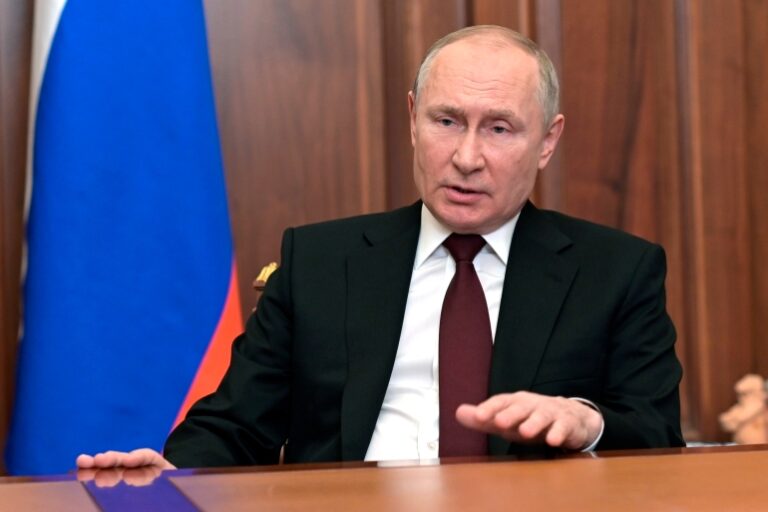 पुतिन ने रिकॉर्ड पांचवीं बार ली रूस के राष्ट्रपति पद की शपथ