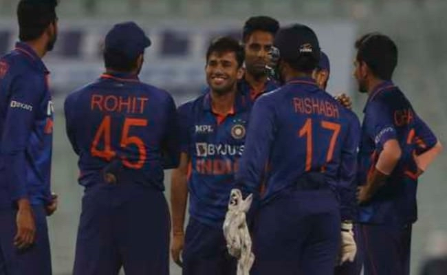 Ind Vs WI-1stT20I: टीम इंडिया ने वेस्टइंडीज को 6 विकेट से हराया, सीरीज में ली 1-0 की बढ़त