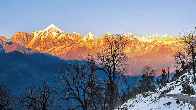 उत्तराखंड के इस हिल स्‍टेशन को मिला Best Mountain Destination Award, जानिये क्या है इस शहर की ख़ासियत