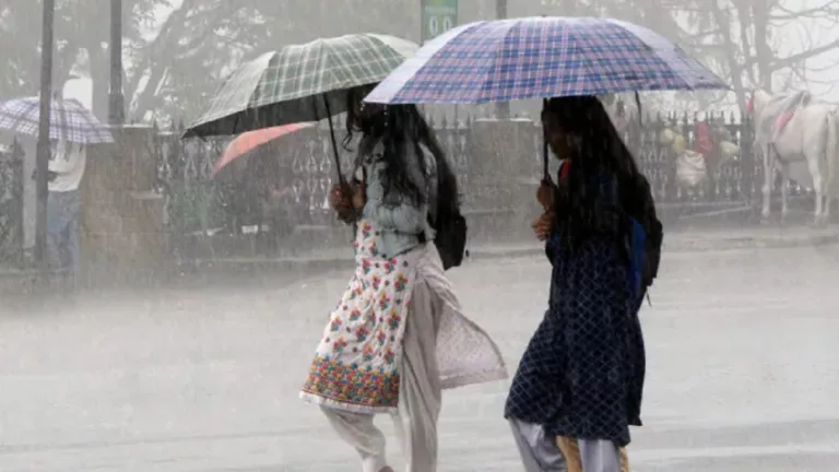 Weather : उत्तराखंड में आज भी बदला रहेगा मौसम, बारिश के आसार, मौसम विभाग ने जारी किया ऑरेंज अलर्ट