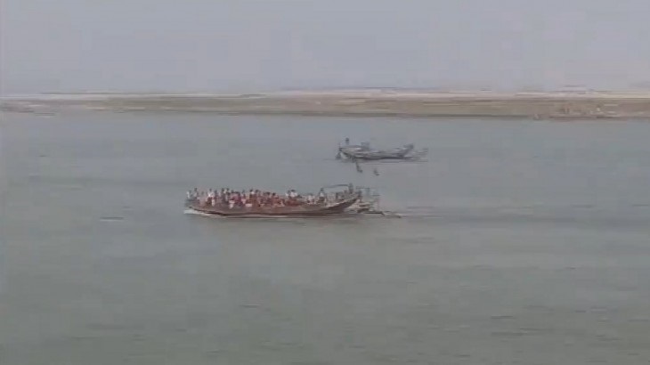पटना में गंगा दशहरा के मौके पर बड़ा हादसा, श्रद्धालुओं से भरी नाव पलटी, 6 लोग लापता