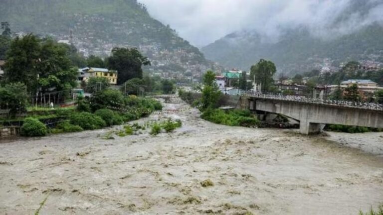 उत्तराखंड में मानसून जाने से पहले दिखाएगा तेवर, चार दिन भारी बारिश का ऑरेंज अलर्ट