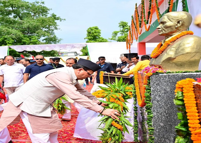 खटीमा गोलीकांड 30वीं बरसी: सीएम धामी ने राज्य आंदोलनकारी शहीदों की दी श्रद्धांजलि