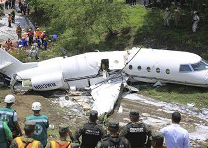 होंडुरास के रोआटान द्वीप के पास समुद्र में विमान दुर्घटनाग्रस्त, कम से कम 7 की मौत