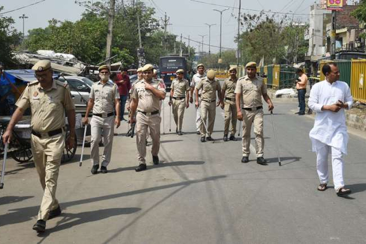 नागपुर हिंसा: पुलिस ने 10 नाबालिगों समेत 14 और को किया गिरफ्तार, कुल गिरफ्तारियां 105 हुईं