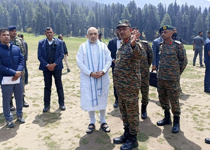 गृह मंत्री अमित शाह का पहलगाम दौरा: आतंकवादी हमले के बाद सुरक्षा बढ़ाने का लिया संकल्प